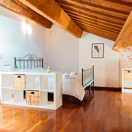 Mansarda Magellano - Parcheggio Auto * פררה