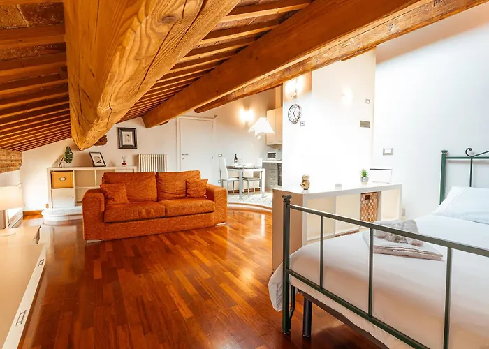 Mansarda Magellano - Parcheggio Auto