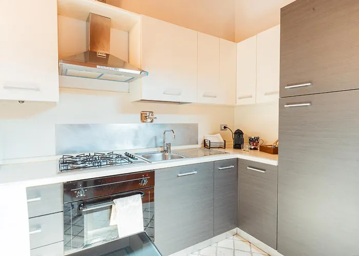 Mansarda Magellano - Parcheggio Auto * Ferrara